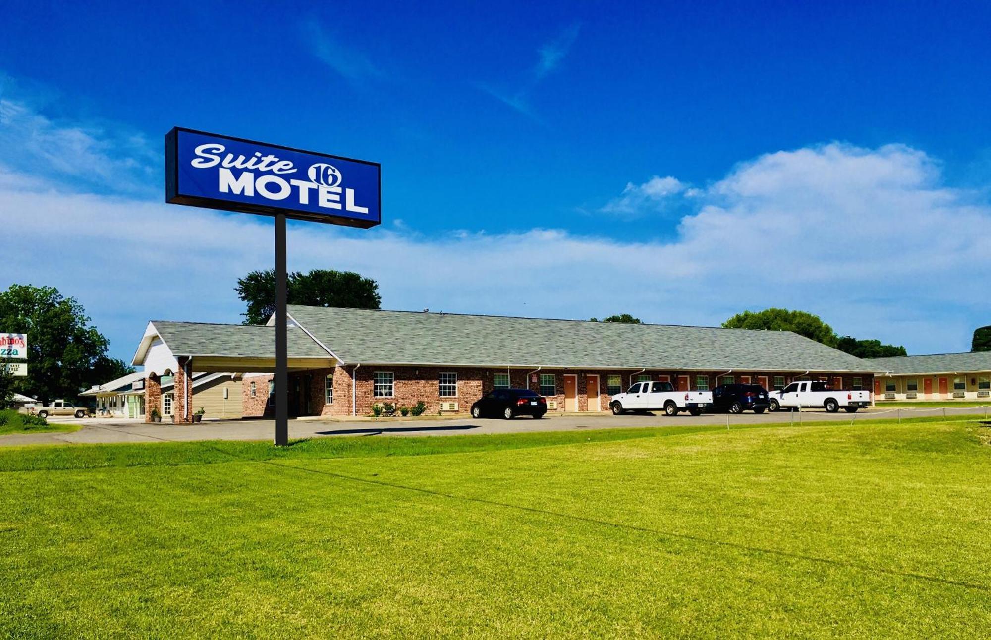 Suite 16 Motel Gore Экстерьер фото