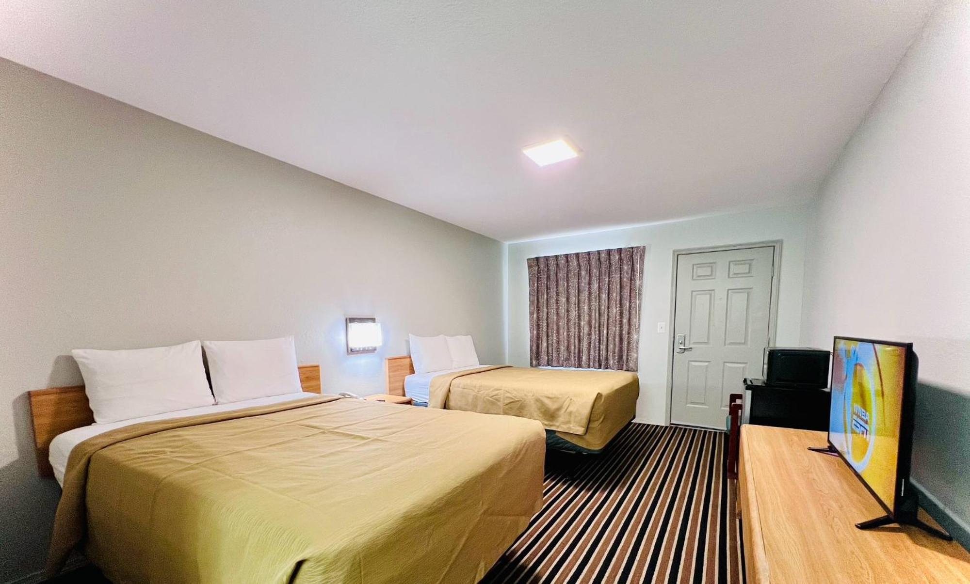 Suite 16 Motel Gore Экстерьер фото